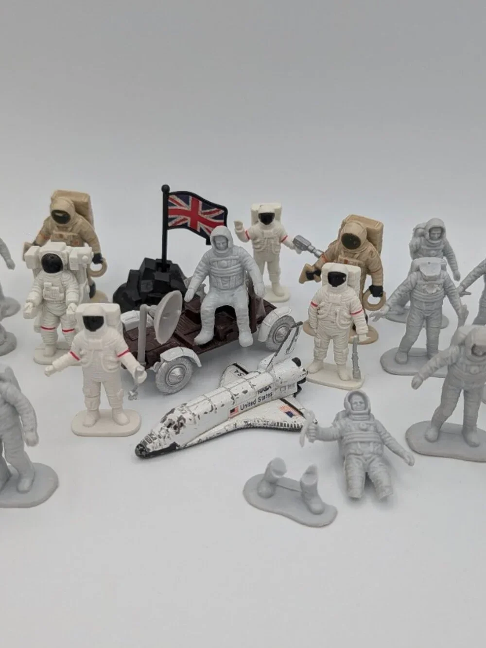 Vintage Astronaut Figures Space Shuttle Moon Rover Toy Soldiers Miniature Lot